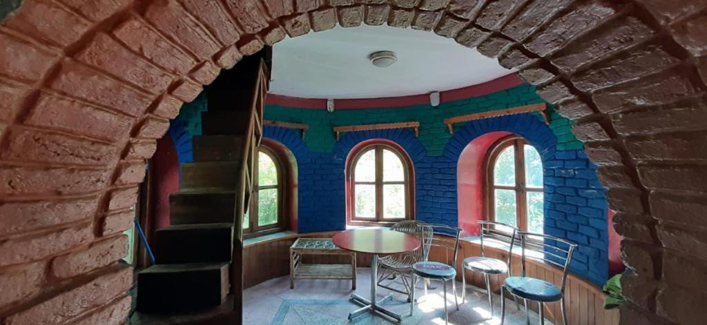Rudrani Stays Jibhi Dış mekan fotoğraf